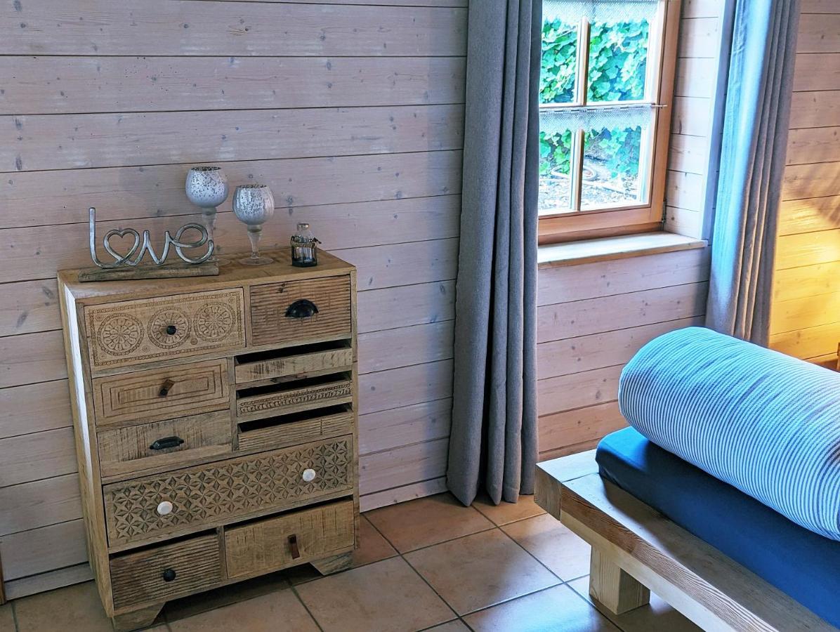 Ferienwohnung Bluetenzauber In Idyllischer Lage Naehe Bodensee Hilzingen Екстериор снимка